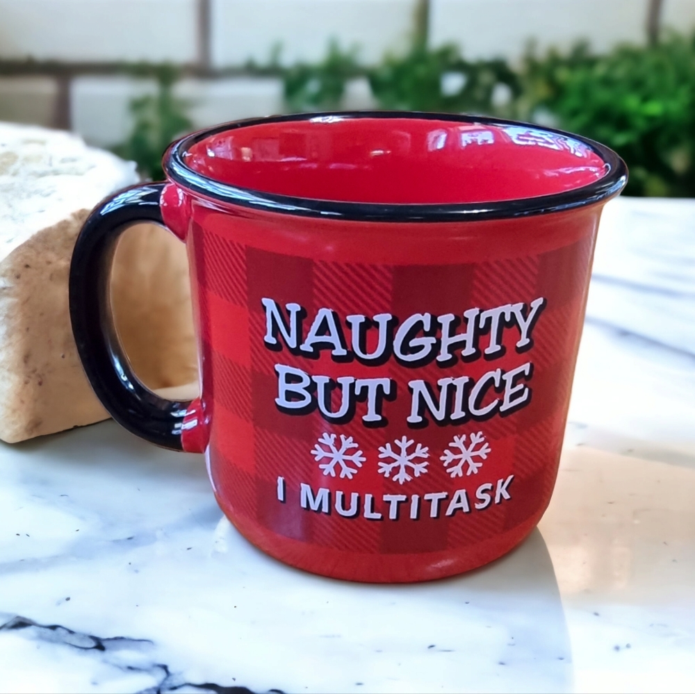 Kitchen Stuff Plus Durable Stoneware Christmas Mug